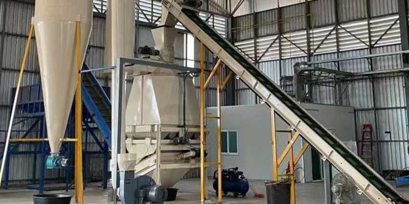This Is A Regular 1-2T/H Wood Pellet Production Line Introduction